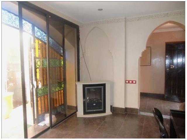 Photo Villa vide ou meubee vc piscine a Bab Ighli image 2/6