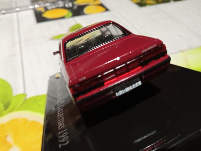 Photo voiture de collecion 1/43 image 2/5