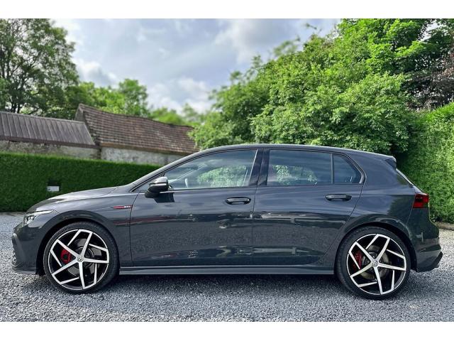 Photo Volkswagen Golf GTI 2.0 TSi OPF DSG - 03 2022 image 2/6