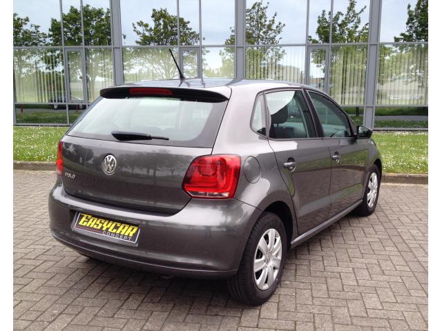 Photo VOLKSWAGEN POLO 1.2L TRENDLINE image 2/6