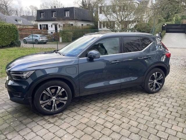 Photo Volvo XC40 T4 Hybride image 2/6