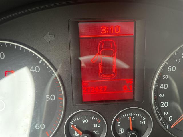 Photo vw golf 5 1.9 tdi bluemotion pret a immatriculer image 2/6