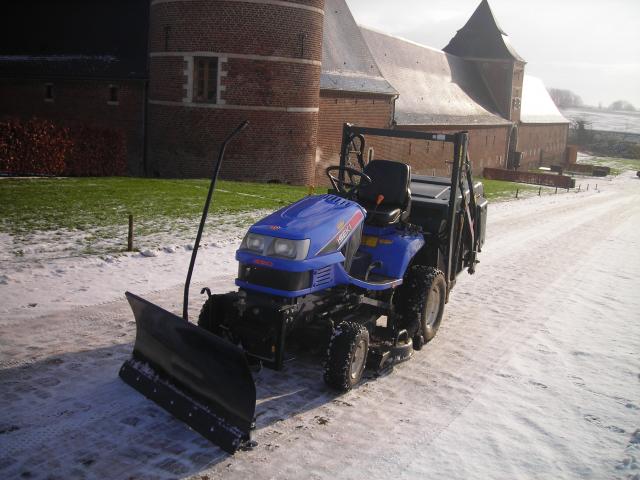 Photo Yenibiz.fr: lame à neige 120 cm >> tracteurs kubota,iseki image 2/6