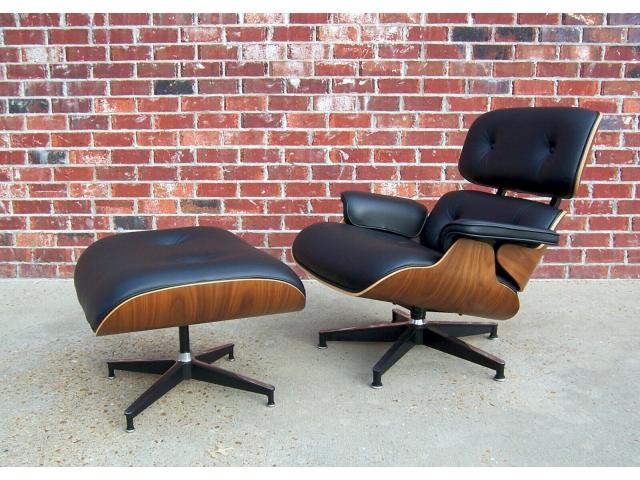 Photo 2000 Herman Miller Eames 670/671 fauteuil et ottoman - cuir noir noyer image 3/4