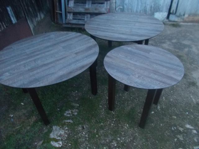 Photo 3 table rondes en bois tbeg  faire prix image 3/4