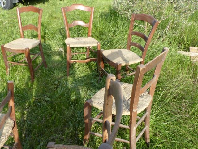 Photo 6 chaises campagnardes, rustiques image 3/3