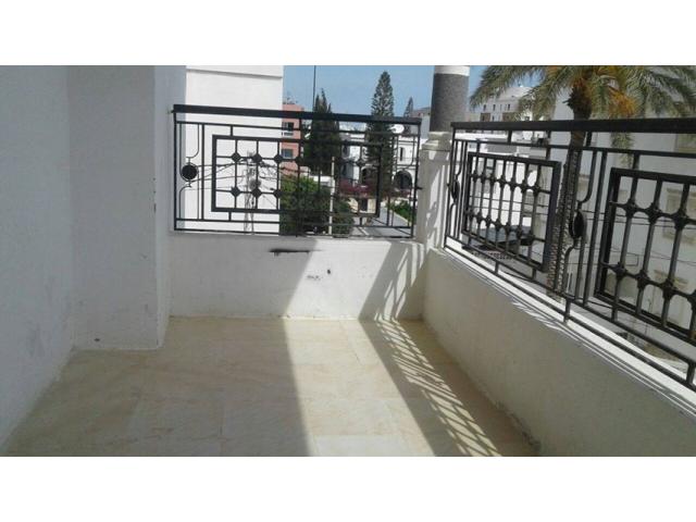 Photo A louer à l'année un joli duplex à Khezama EST image 3/6