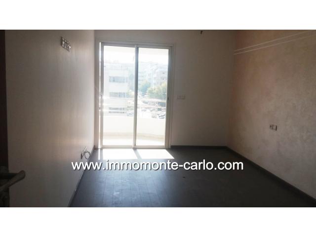 Photo A louer appartement de standing avec terrasse à Hay Riad image 3/6