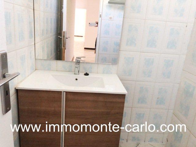 Photo A louer d’une agréable villa rénovée au haut agdal rabat image 3/3