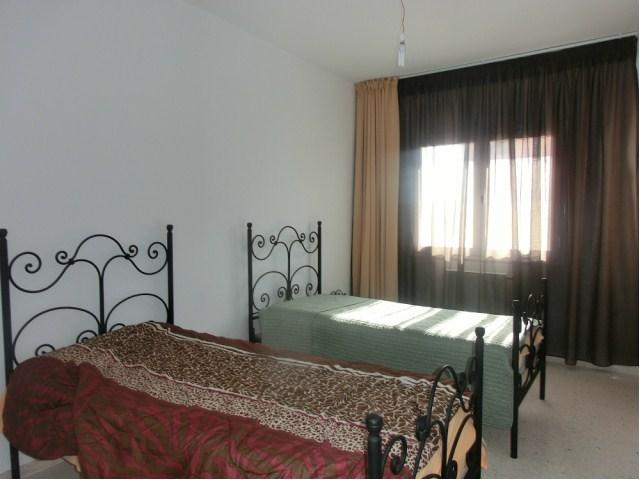 Photo A louer pour la saison estivale un joli appartement à Chott Mariem image 3/6