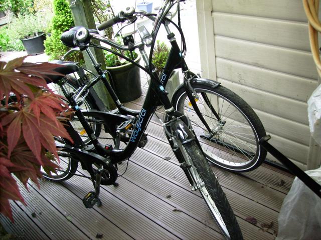 Photo a vendre 2 vélos electriques en trés bon état image 3/5