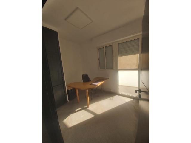 Photo À Vendre – Bureau de 81 m² au Centre-Ville de Rabat image 3/6
