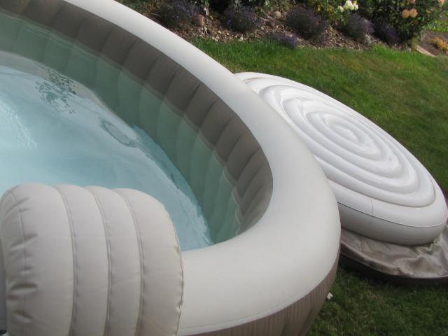 Photo à vendre spa Intex image 3/5