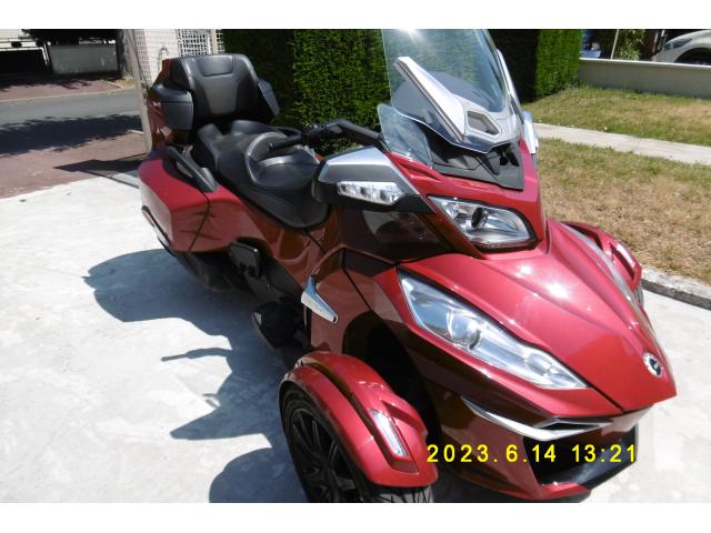 Photo A VENDRE SPYDER  CAN-AM image 3/4