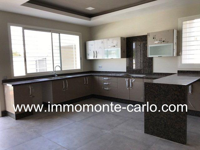 Photo À vendre  villa neuve haut standing à Souissi image 3/4