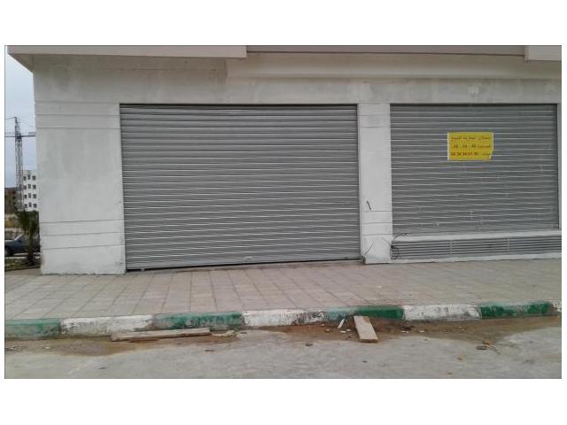 Photo à victoria magasin de 68 m2 deux façades image 3/6