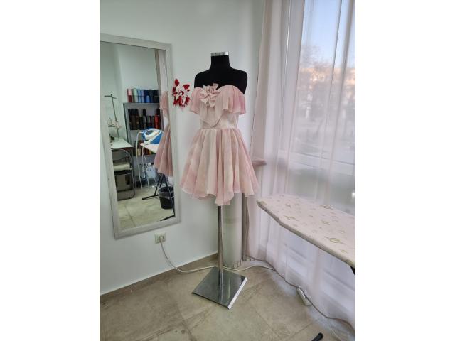 Photo À votre service pour le patronage et couture image 3/6