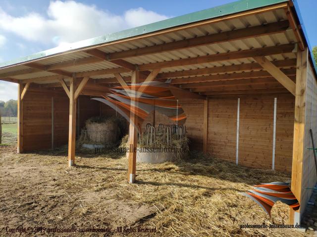 Photo Abri de Paddock pour Chevaux & Abris pour Chevaux et Abris de Pâturage pour Chevaux image 3/6