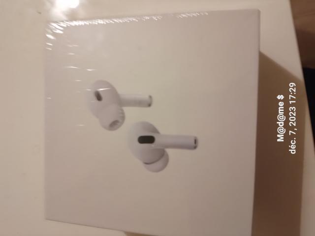 Photo Airpods pro image 3/3