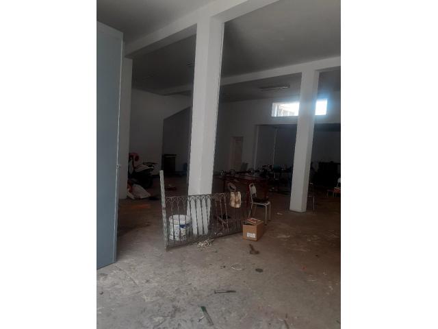 Photo al depot ou atelier a bareket sehel image 3/4