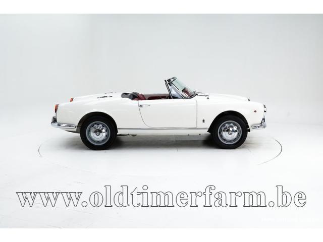 Photo Alfa Romeo 1600 Giulia Spider '65 CH6255 image 3/6