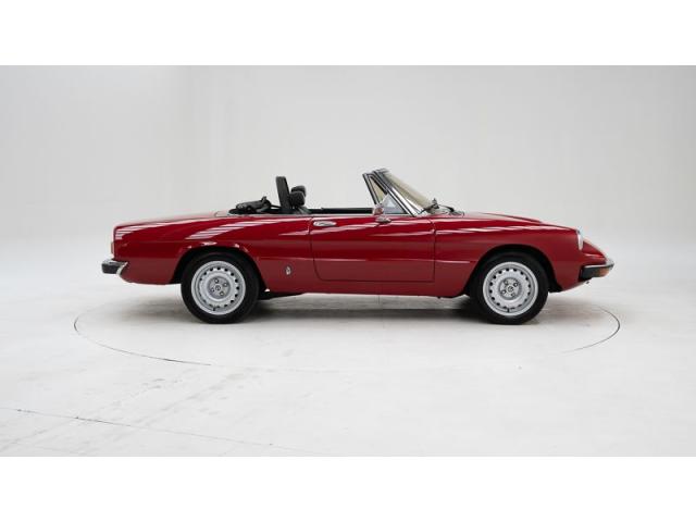 Photo Alfa Romeo 2000 Spider america '81 CH12359 image 3/6