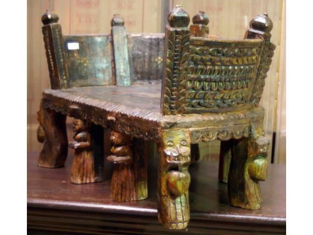 Photo Ancien autel ou reliquaire en bois - H: 40 cm image 3/4