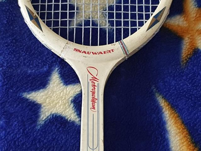 Photo ancienne raquette de tennis vintage année 80 snauwaert image 3/6