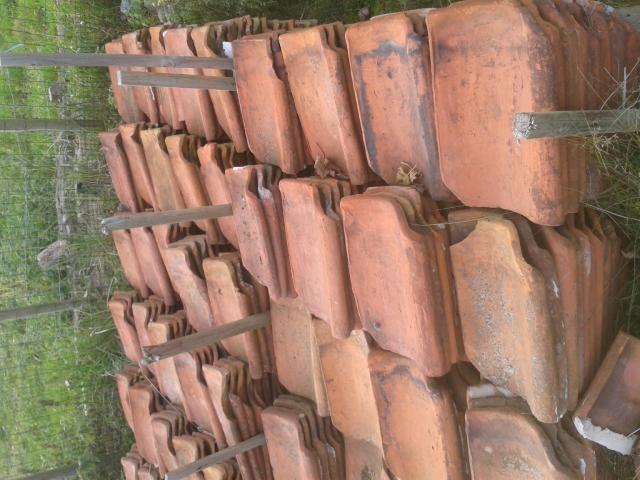Photo Anciennes tuiles flamandes image 3/4