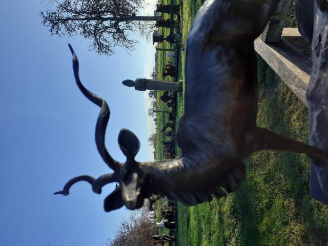 Photo ANTILOPE(le grand koudou)en bronze signé sur socle en marbre image 3/6