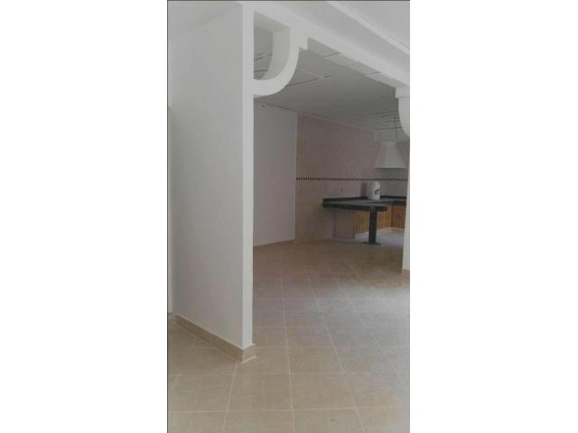 Photo apartement a route sidi yahya 200 M image 3/6