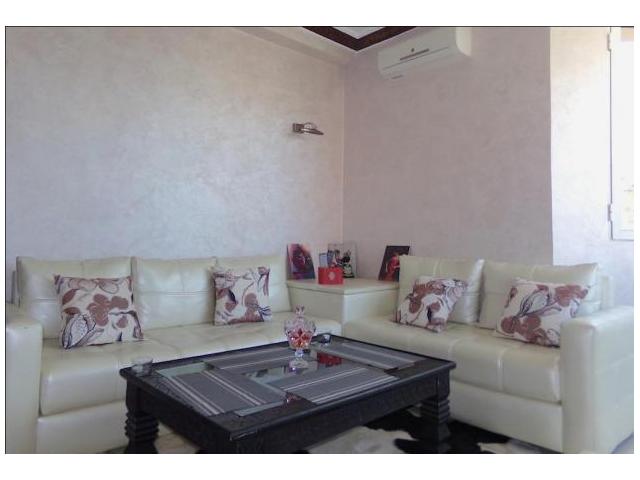 Photo Appart rénové de 2ch meublé vc grde terrasse à Bab Ighli image 3/6