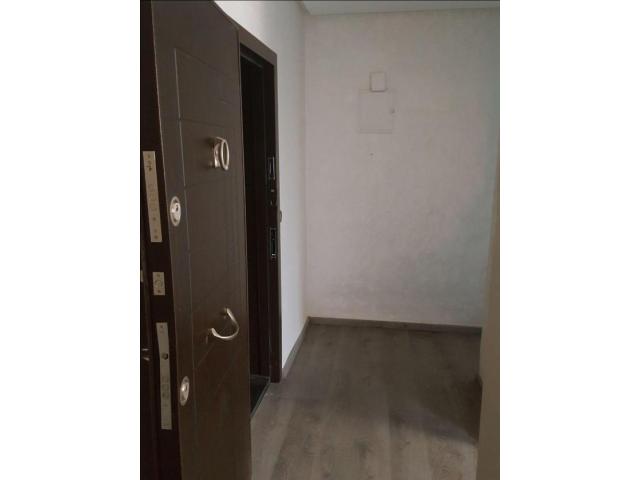 Photo appartement à louer à mostakbal vide très bien fini. image 3/5