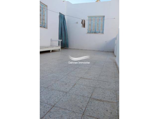 Photo Appartement à vendre à chot mariem image 3/6