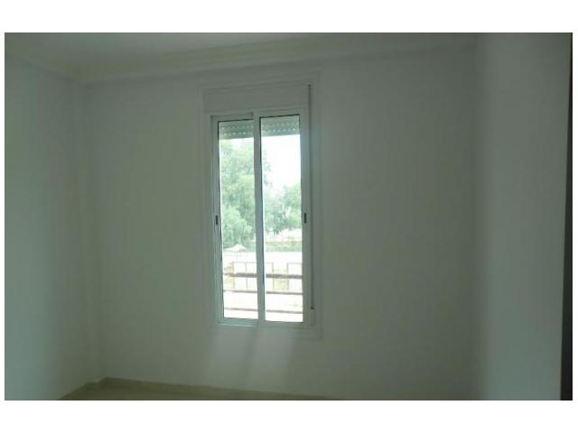 Photo appartement bien fini 250000dhs a Louizia image 3/6