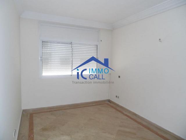 Photo Appartement de 120 m² en location située à l'Agdal image 3/6