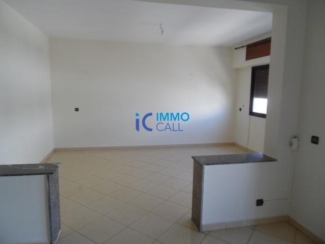 Photo Appartement de 170 m² en location située à l'Agdal image 3/6