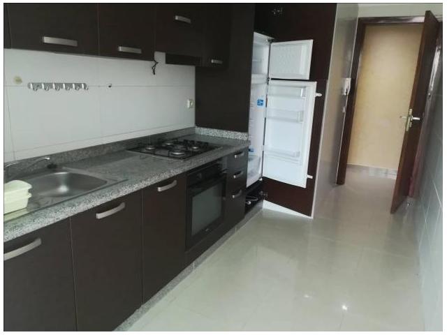 Photo Appartement de charme a loué pour une longue durée dans un quartier calme image 3/6