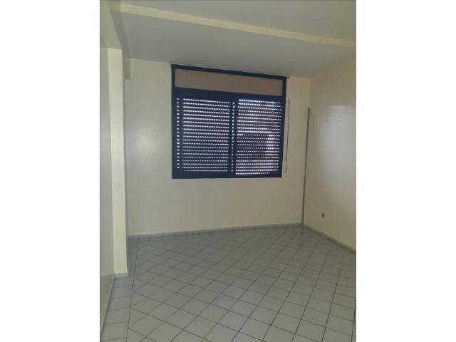 Photo Appartement en location au Boulevard Zerktouni image 3/4