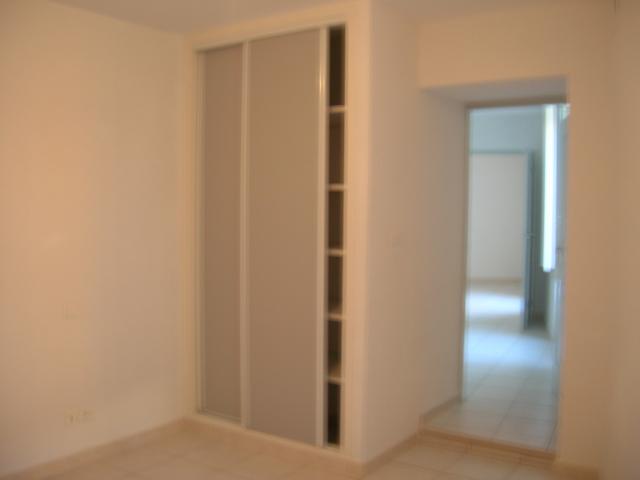 Photo APPARTEMENT F3 très bon état de 59 m2 image 3/6