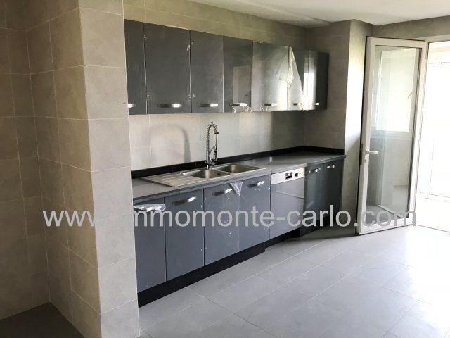 Photo Appartement neuf avec terrasse à louer à Souissi image 3/4
