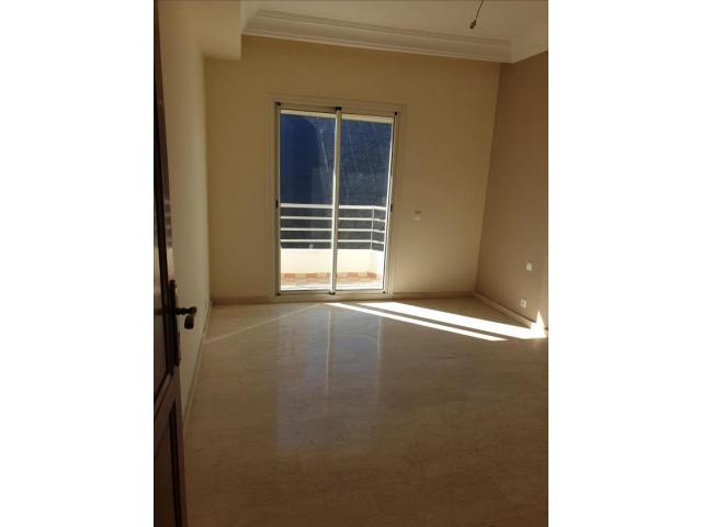Photo Appartement Neuf en location au Maârif image 3/5