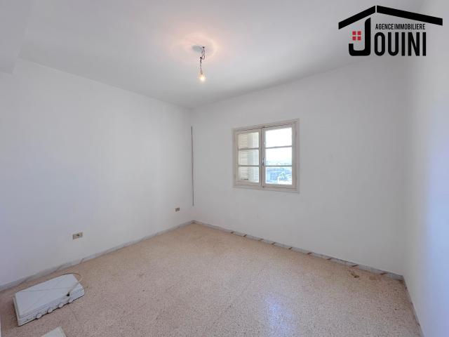 Photo Appartement S2 à Borj Louzir Ariana image 3/6