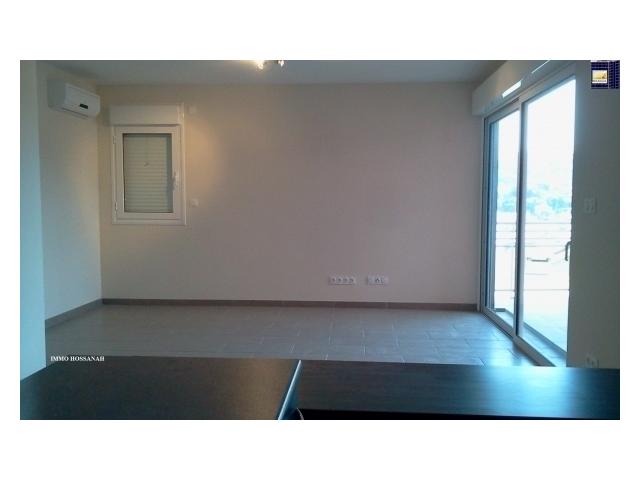 Photo APPARTEMENT T2 DE HAUT STANDING A LOUER A AMBATOBE Réf:LAM30103592 image 3/3
