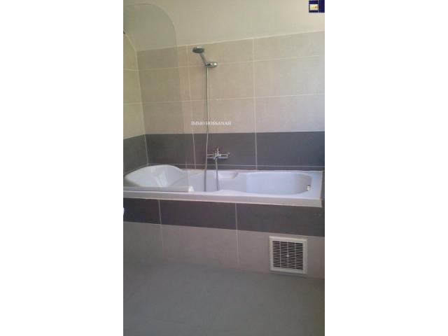 Photo APPARTEMENT T3 DE STANDING MEUBLE A LOUER A ISORAKA RÉF:LAM301489 image 3/3