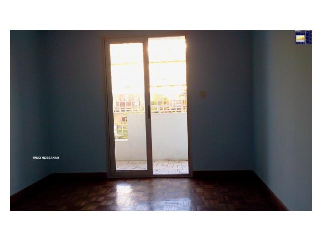 Photo APPARTEMENT T4 CONFORT A LOUER A ANKORONDRANO Réf:LAM301078 image 3/3
