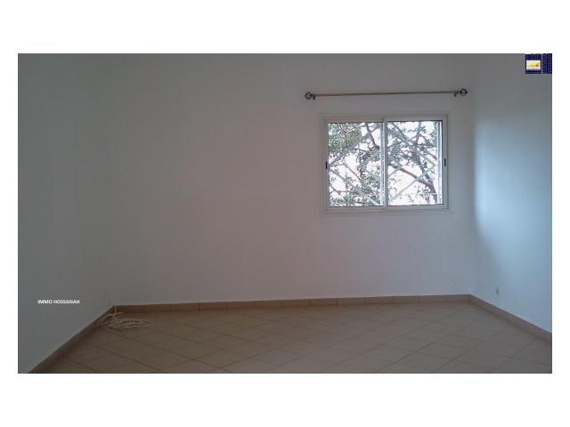 Photo APPARTEMENT  T4 DE STANDING A LOUER A AMBATOBE  Réf:LAM30106 image 3/3