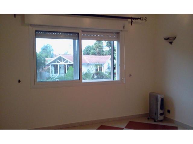 Photo APPARTEMENT T4 DE STANDING A LOUER A IVANDRY Réf:LAM3010966 image 3/3