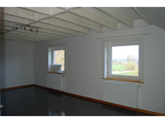 Photo aublain près de couvin appartement 2 chambres plus bureau image 3/6