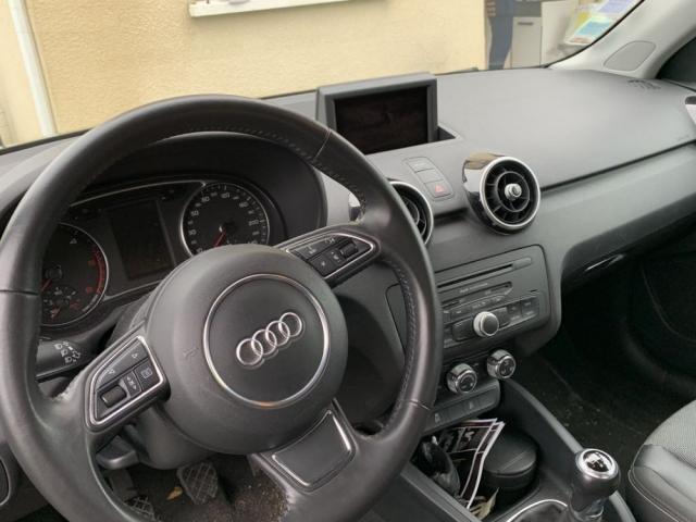 Photo Audi A1 sportback ambition 1.6 TDI image 3/3